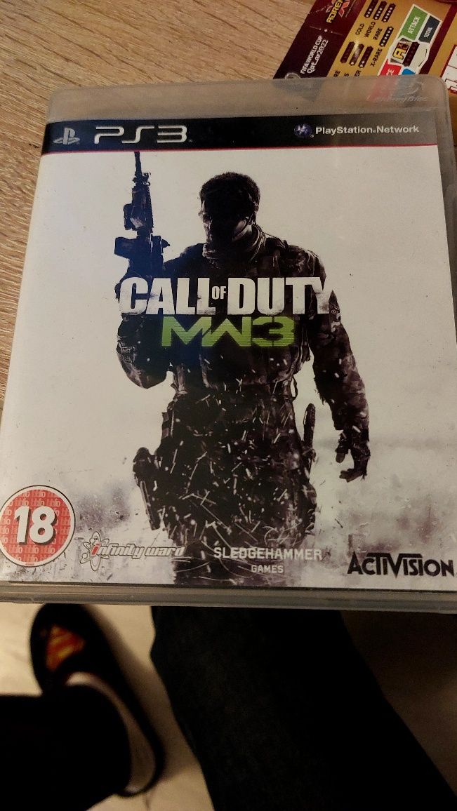 Sprzedam grę na PS3 call of duty mw3.