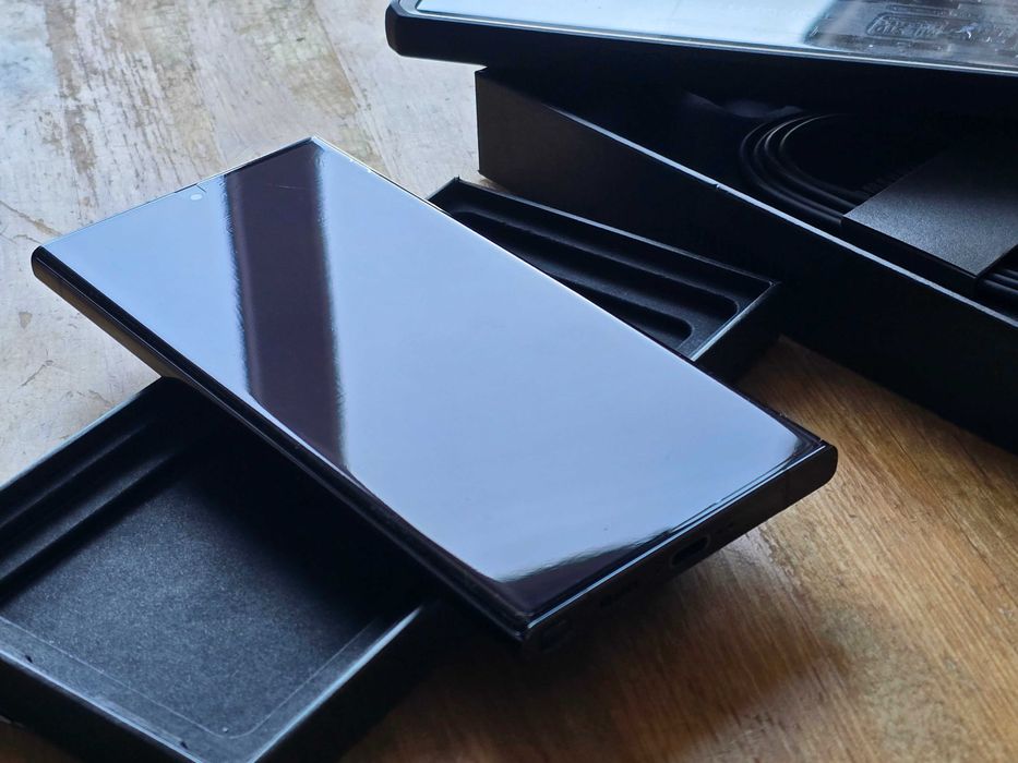 Європа. Samsung Galaxy S23 Ultra 8/256GB Black, 2sim.