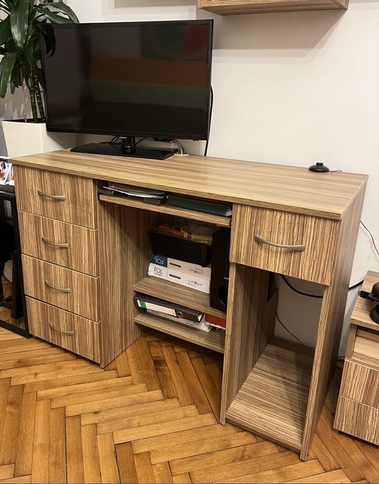 Biurko z szufladami | stan bardzo dobry