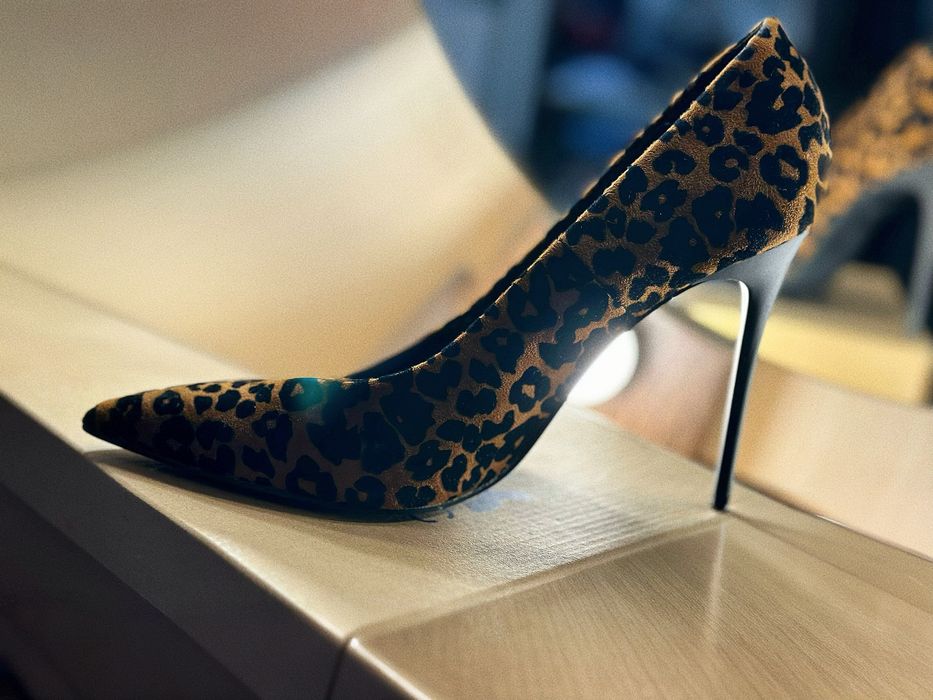 Туфлі жіночі на підборах zara 39