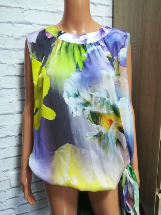 Блузки, рубашка женские, разные.