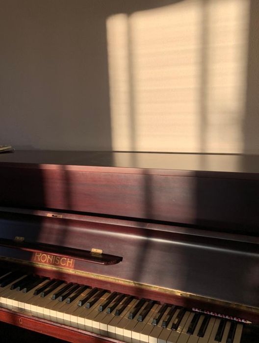 Sprzedam pianino Rönisch