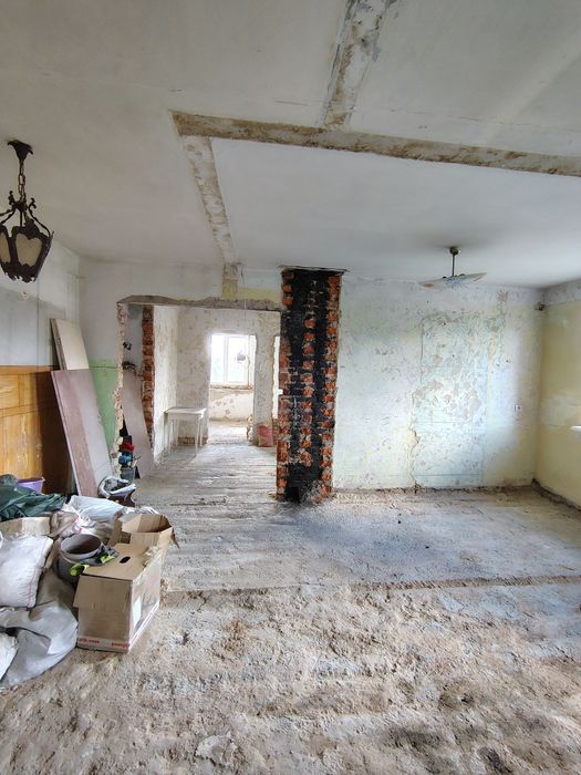 Продається 3-кімнатна квартира площею 55 м² з додатковими перевагами