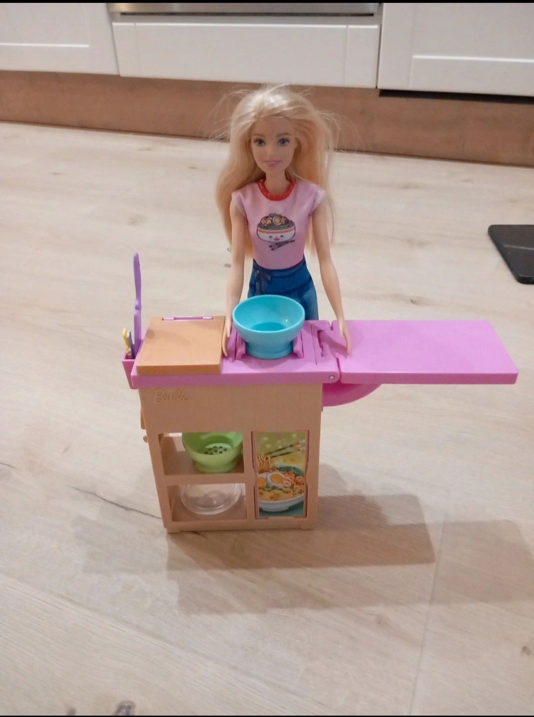Lalka Barbie domowy makaron