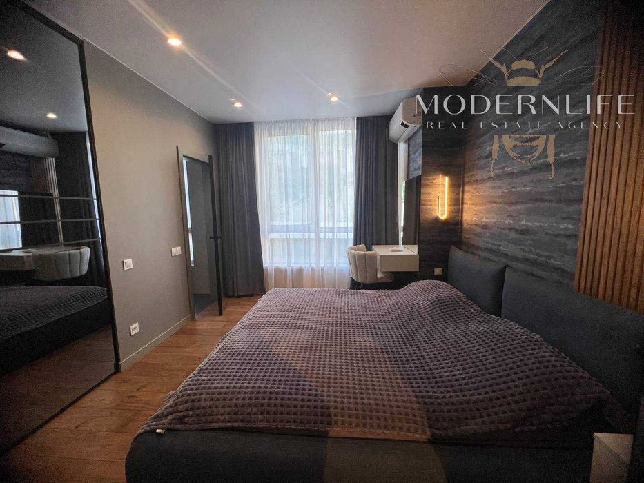 Файна Таун Продаж 3  кімнатної квартири