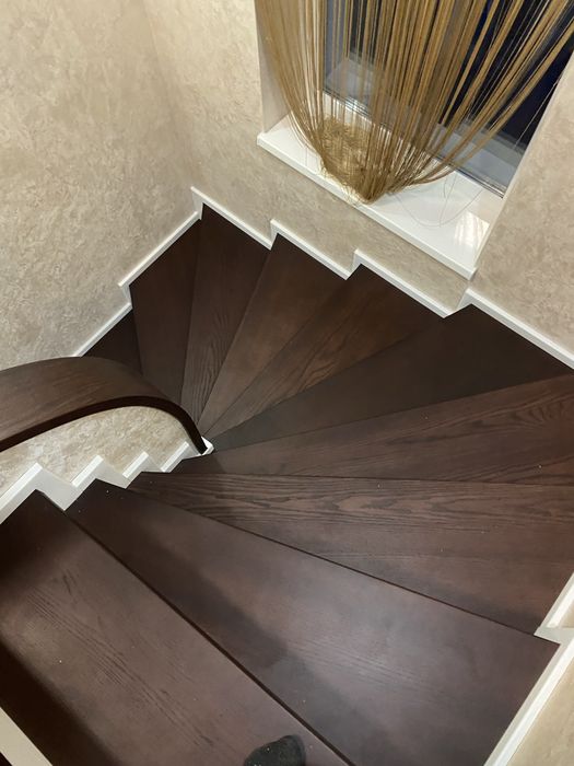 Сходи на замовлення.Ступеньки.Сходинки.