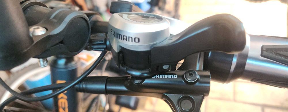 Bicicleta eletrica aceito retoma