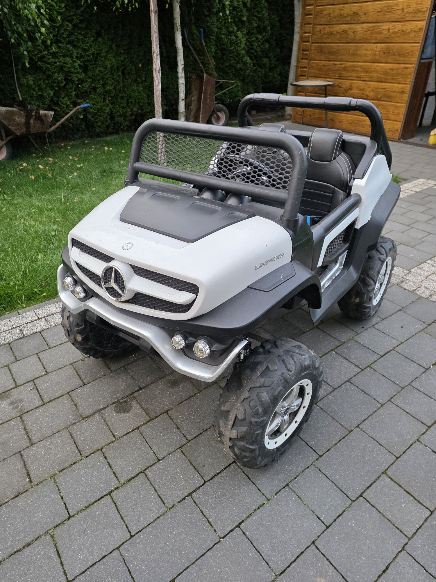 Mercedes unimog do 55 kg