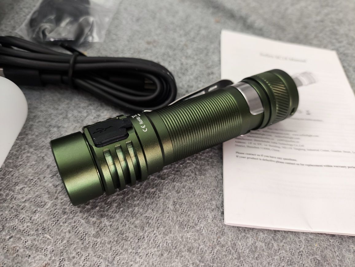 Latarka sofirn sc18 sst40 military green