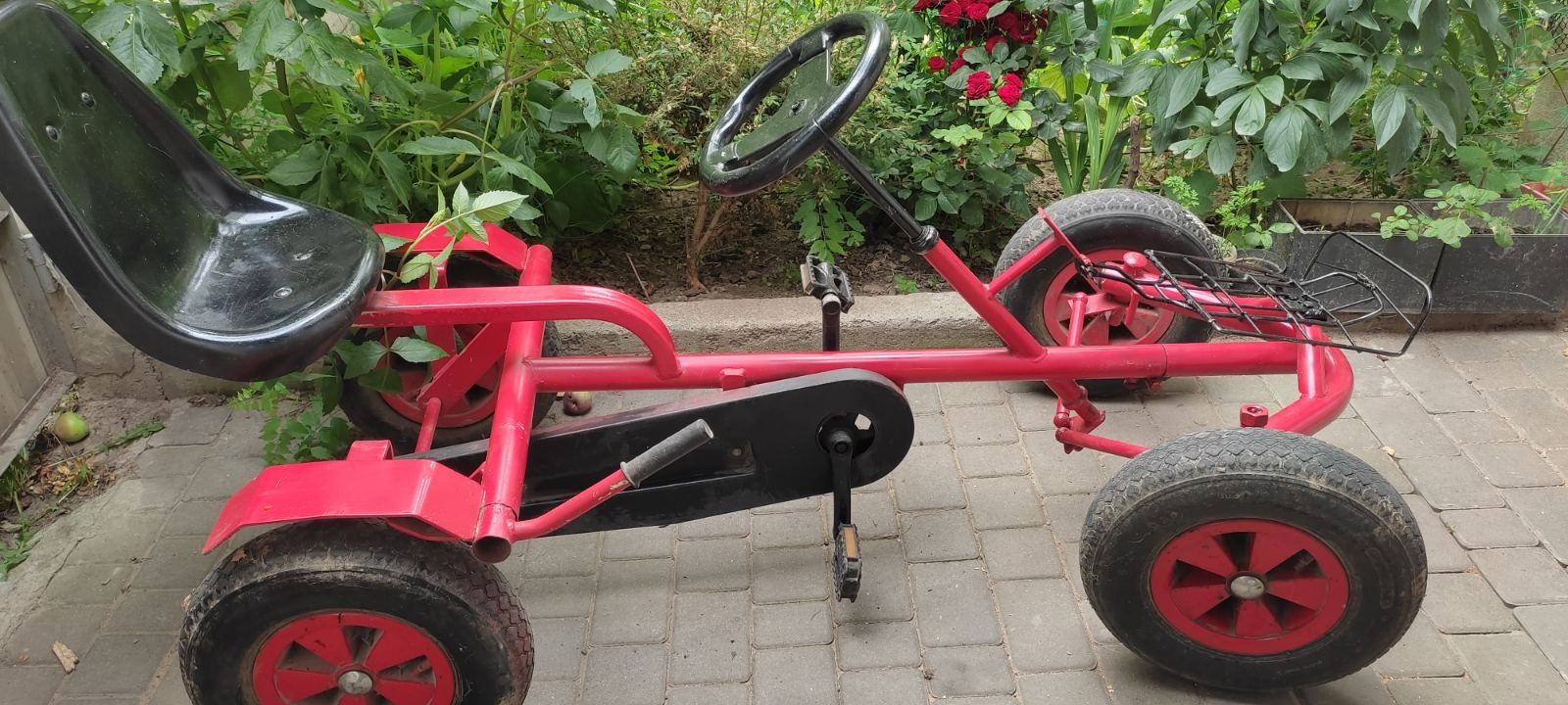 Машина на педалях для дорослих та дітей оригінальний Скелтер