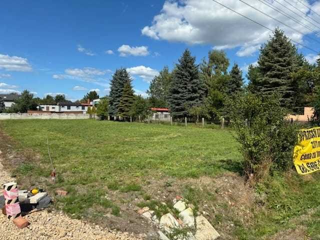 Działka na sprzedaż