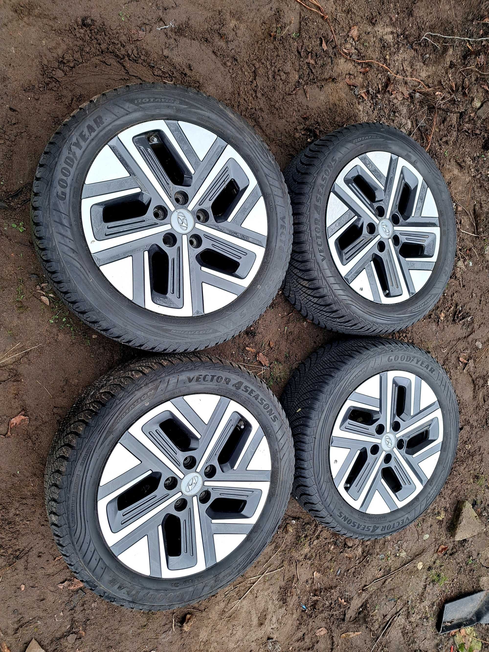 Felgi z oponami wielosezonowymi kia hyundai 215/55 r17