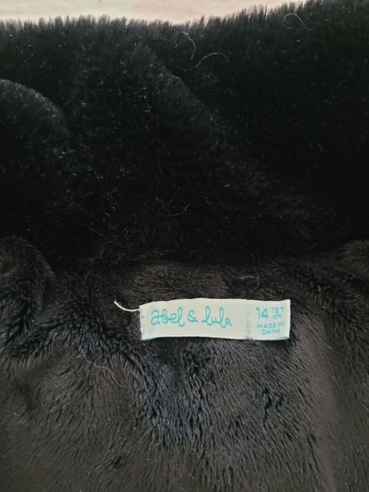 Blusão Abel e Lula tam.  14 anos