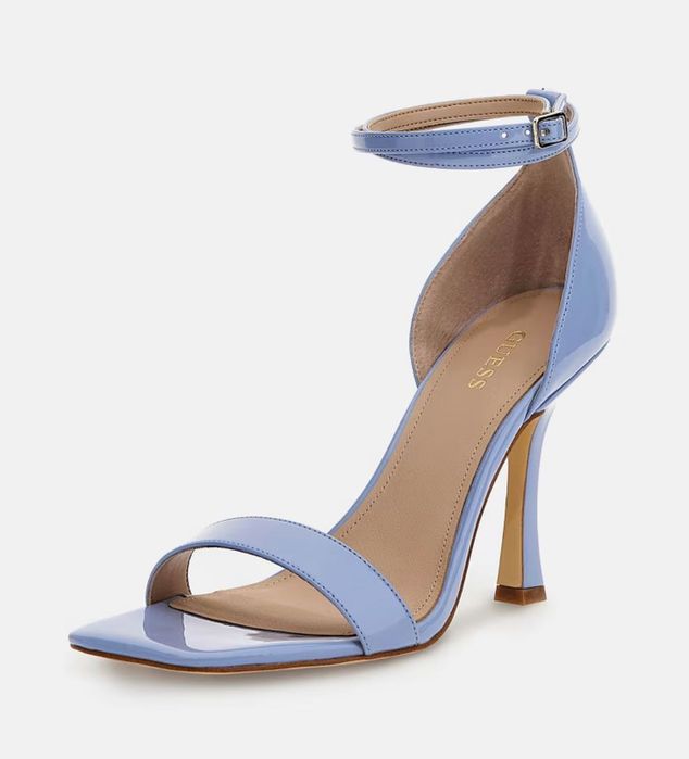 Guess Lakierowane sandały model Hylan rozmiar 41