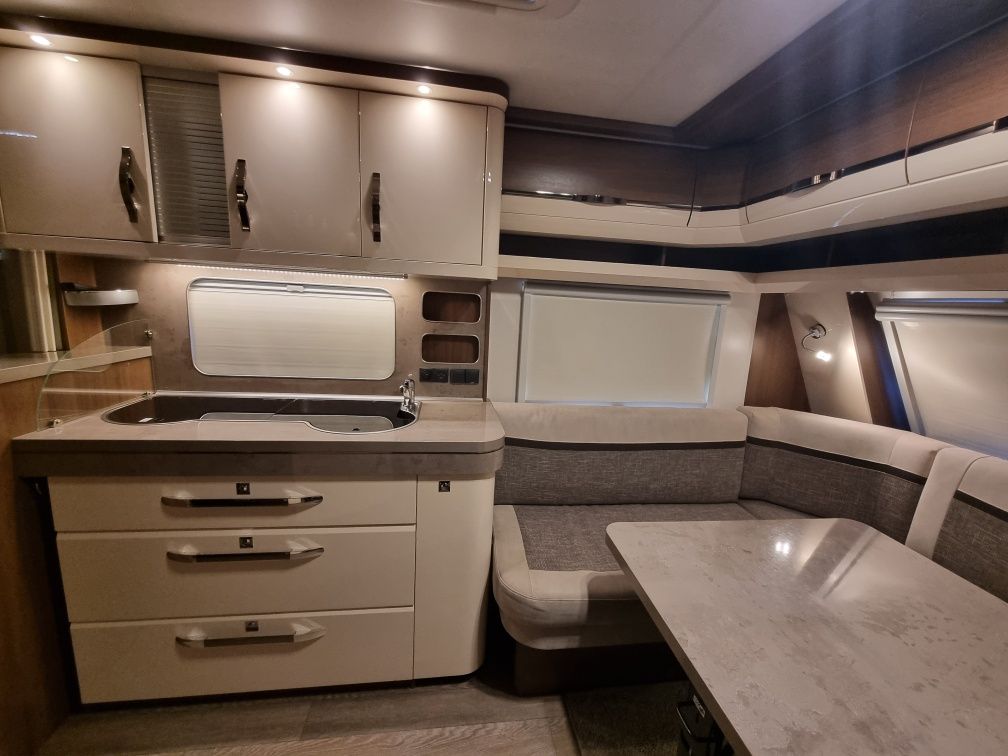 Przyczepa HOBBY 720 KWFU Prestige rok 2020 + przedsionek ISABELLALA