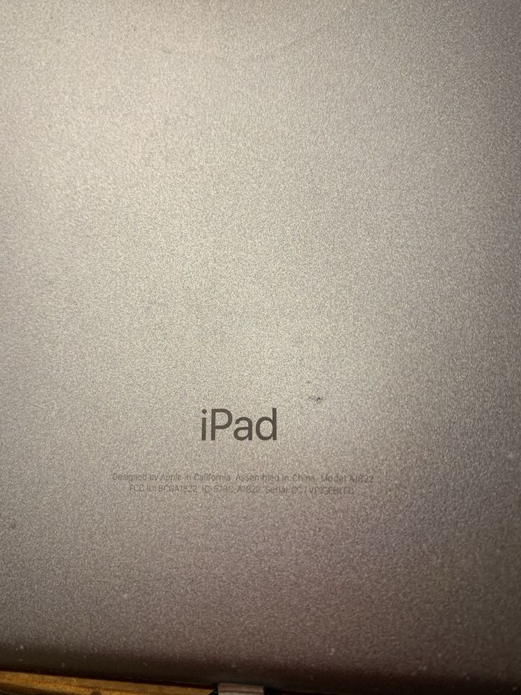 Ipad 2017 5 generacji 128GB