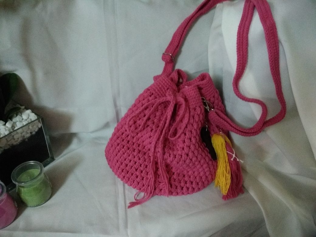 Bolsa tiracolo rosa choque