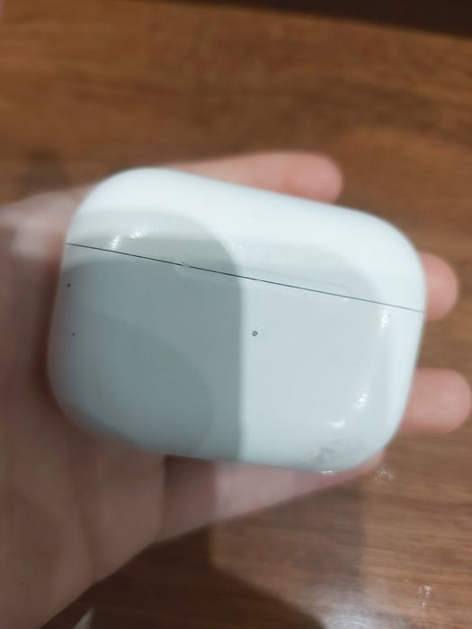 AirPods первое поколение