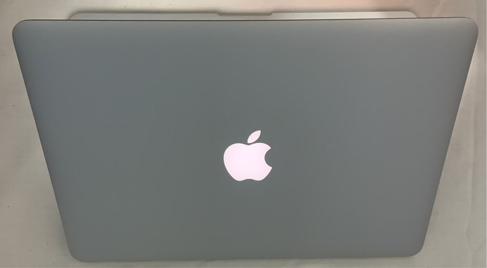 Apple MacBook Pro 13’’ Retina