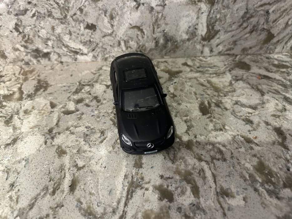 Моделька Mercedes-benz GLE coupe