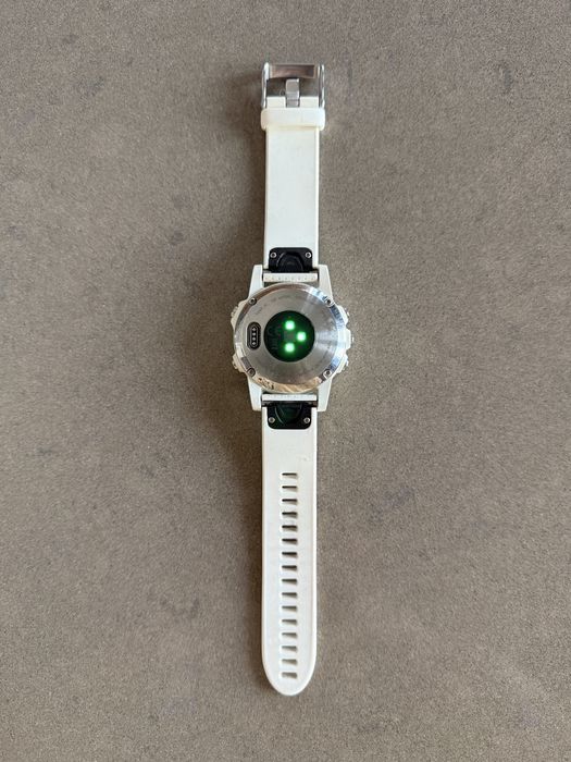 garmin fenix 5s оригинал