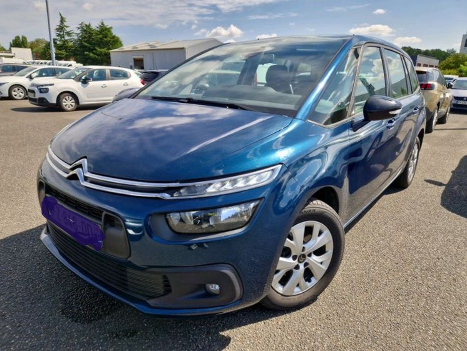 270€ POR MÊS ZERO ENTRADA 7 LUGARES