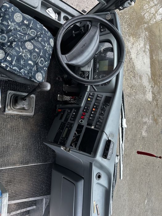 Розборка шрот запчастини vanhool T916 Alicron