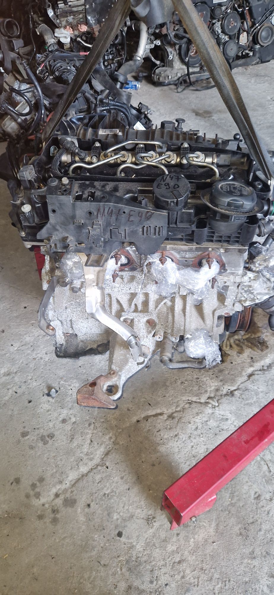 Silnik bmw n47 e90 e87 e91  e60 e61