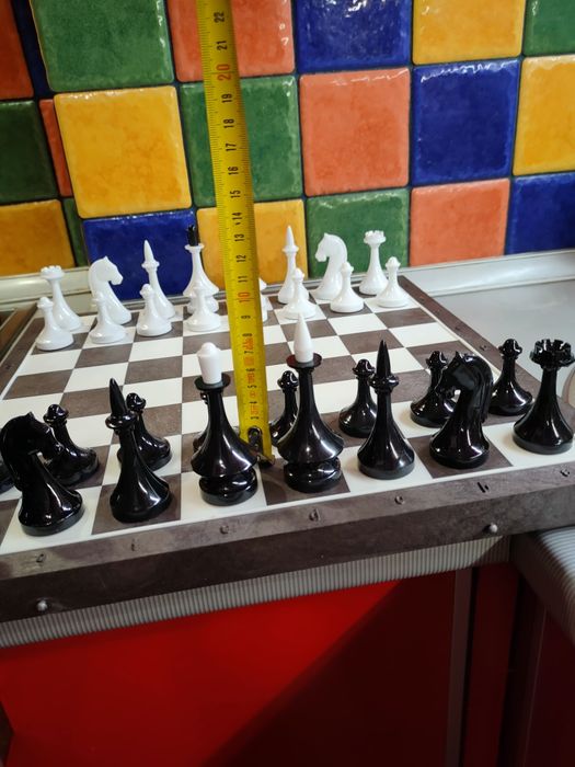 Коробка родная упаковочная, пластиковые шахматы в Новом состоянии.