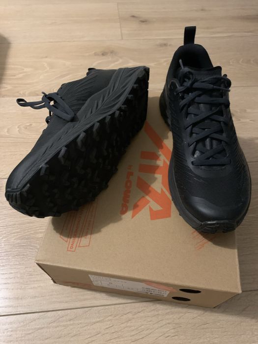 Кросівки Lowa Fortux black-black р.42