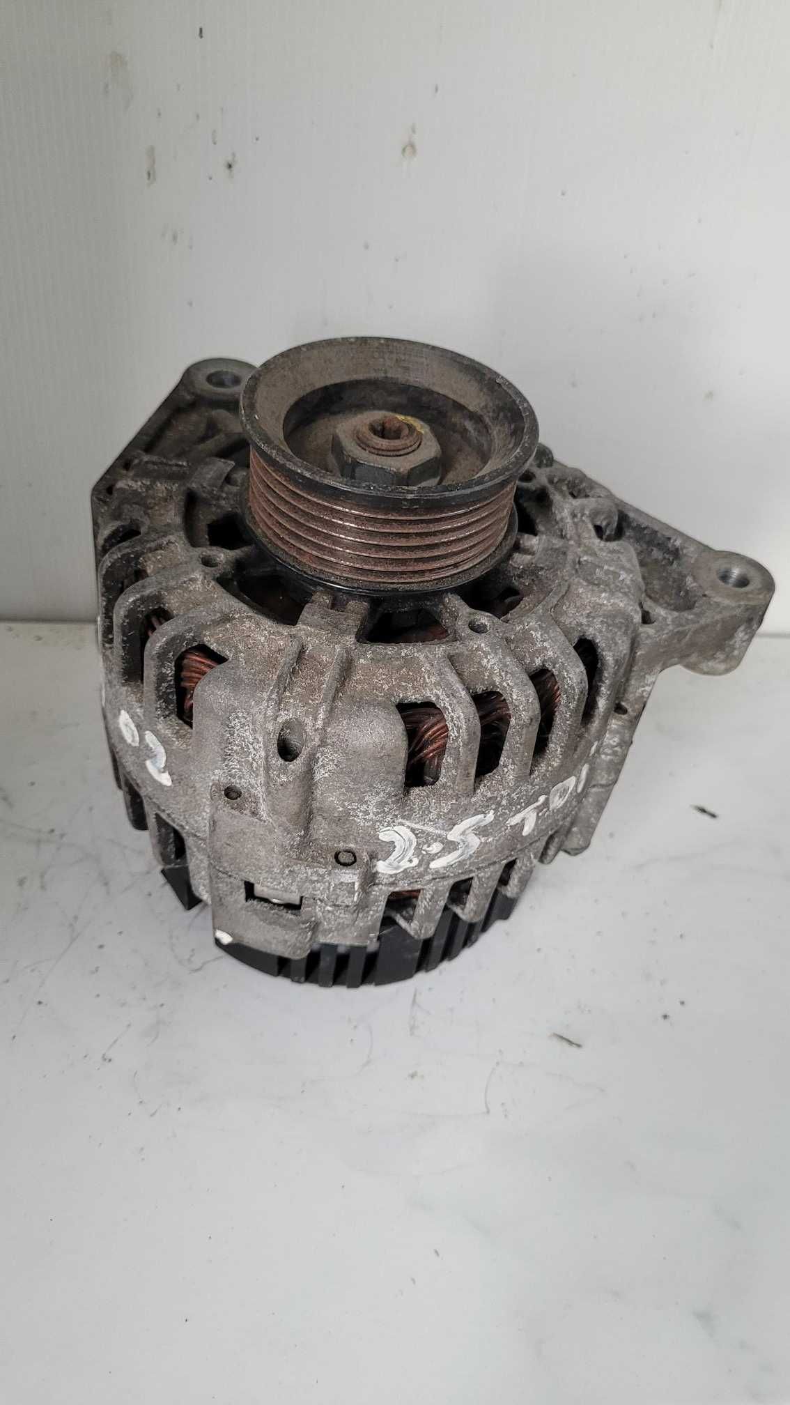 Alternador AUDI A4 2.5 TDI 2003