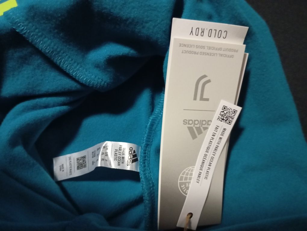camisola de treino da Juventus Condivo 22 da Adidas, na cor azul/verde