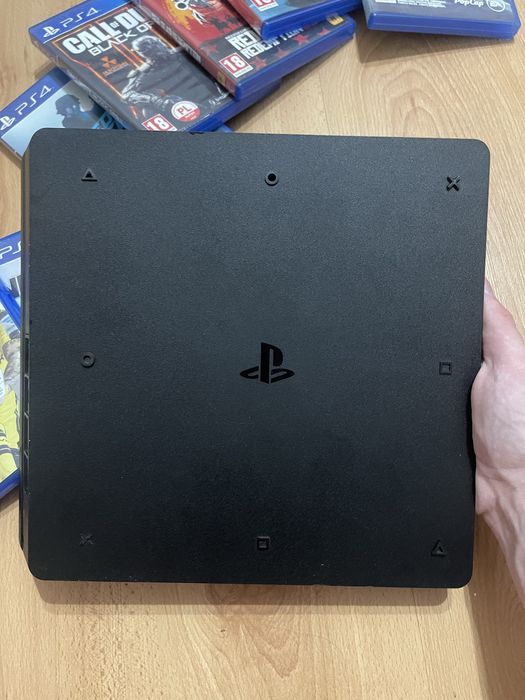 Konsola PS4 Slim 500GB