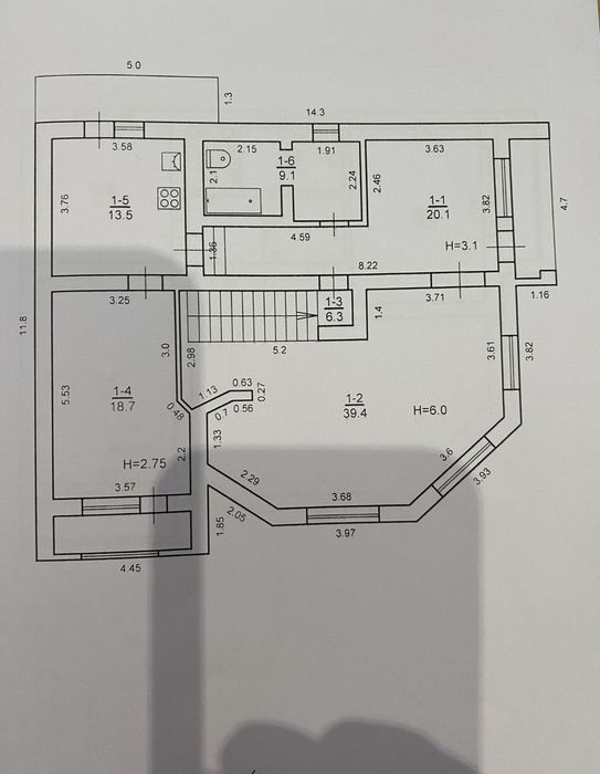 Продам великий 2 поверховий будинок