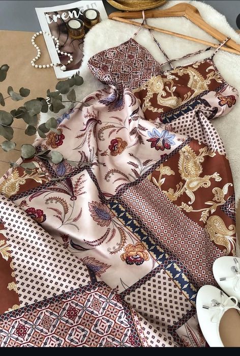 Неймовірно красива нічна сорочка