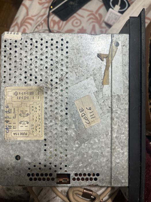 Rádio original Audi A4 b5 1998