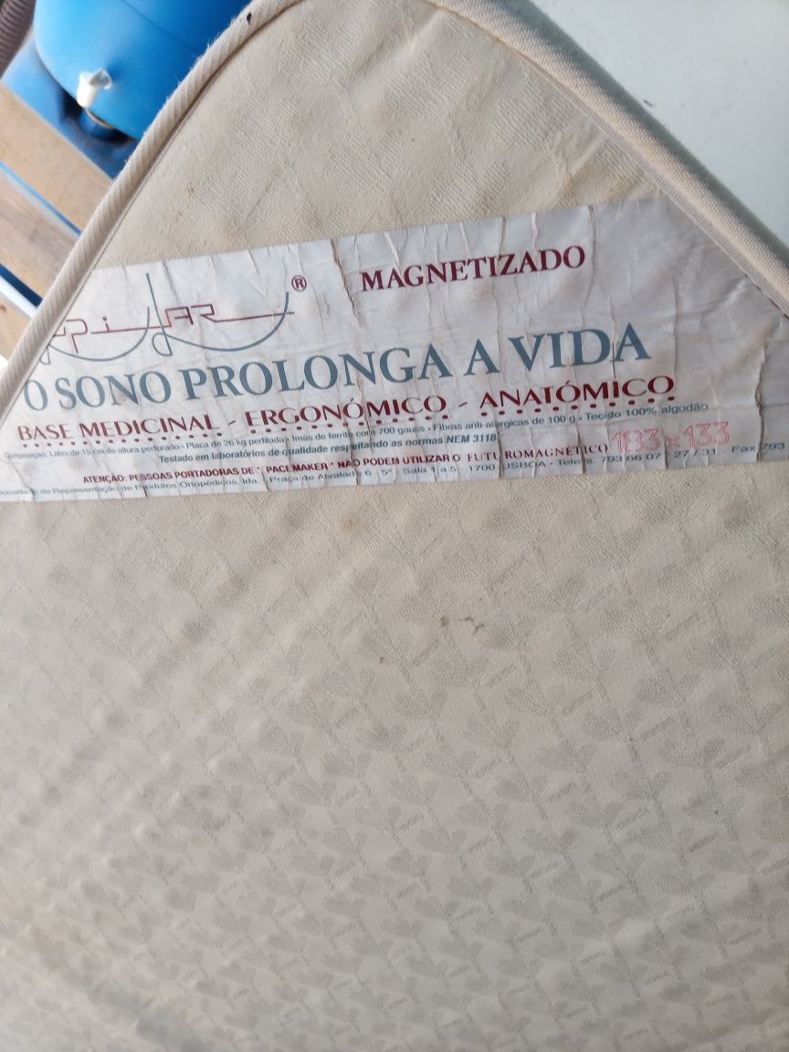 Vendo colchões de casal