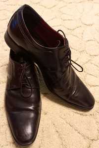 Buty półbuty męskie skórzane lakierowane czarne r. 42