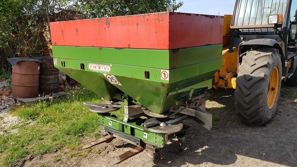 Rozsiewacz nawozu SIPMA N-060/1,brzeg,amazone,transport.