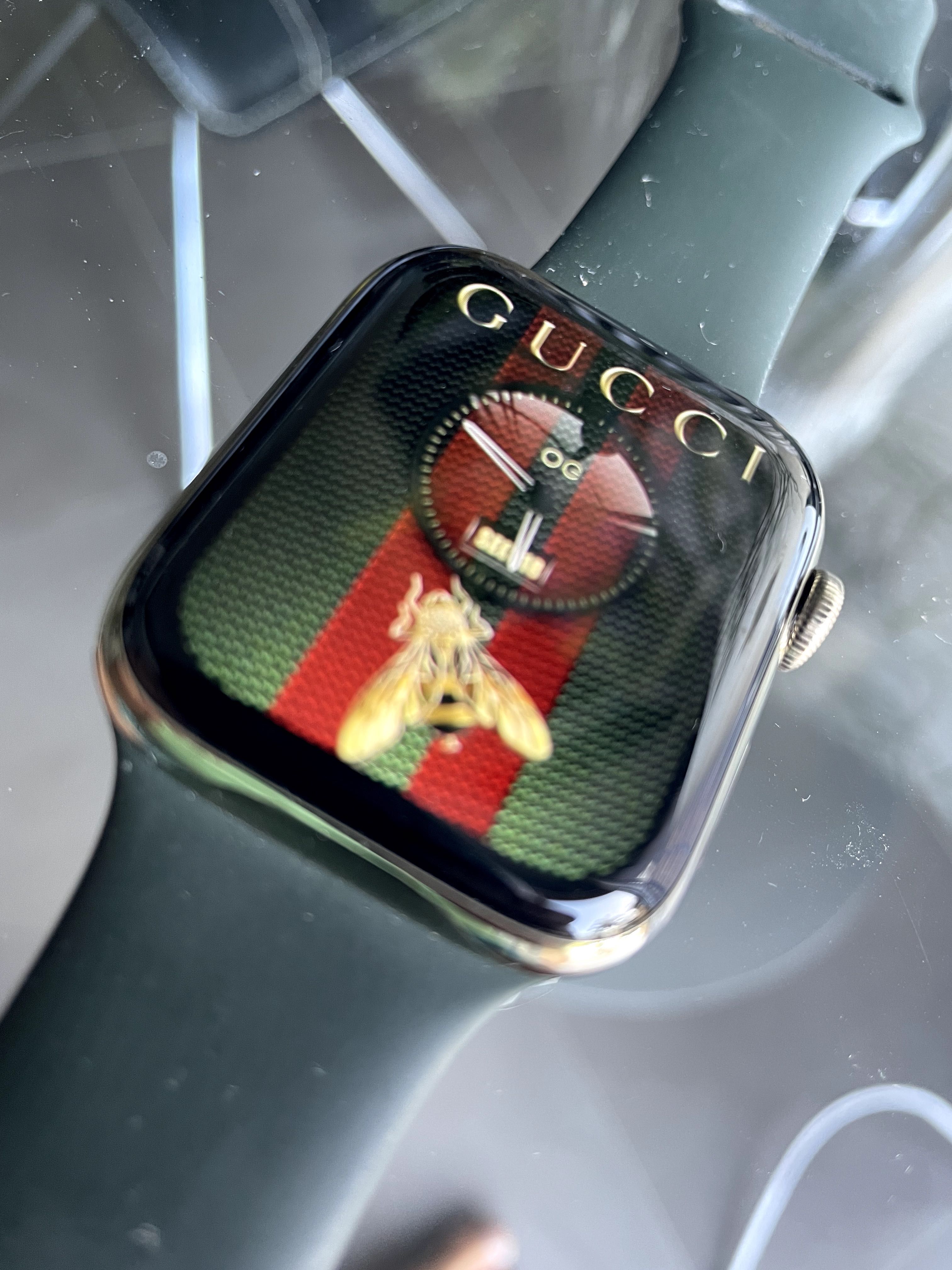 Apple Watch 6 - Cellular & GPS - Aço Inoxidavél e Vidro Safira