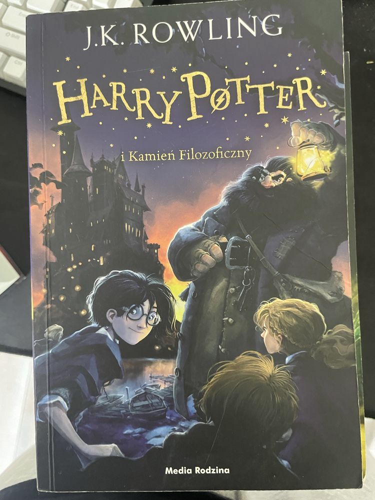 Ksiazka harry potter i kamien filozoficzny J.K Rowling