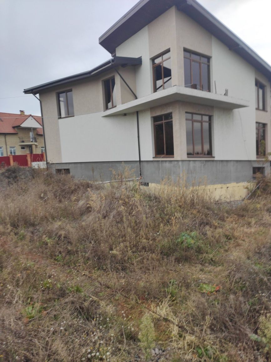 Продам  будинок, Великі Дмитровичи,Обухівський р-н,Київська обл.