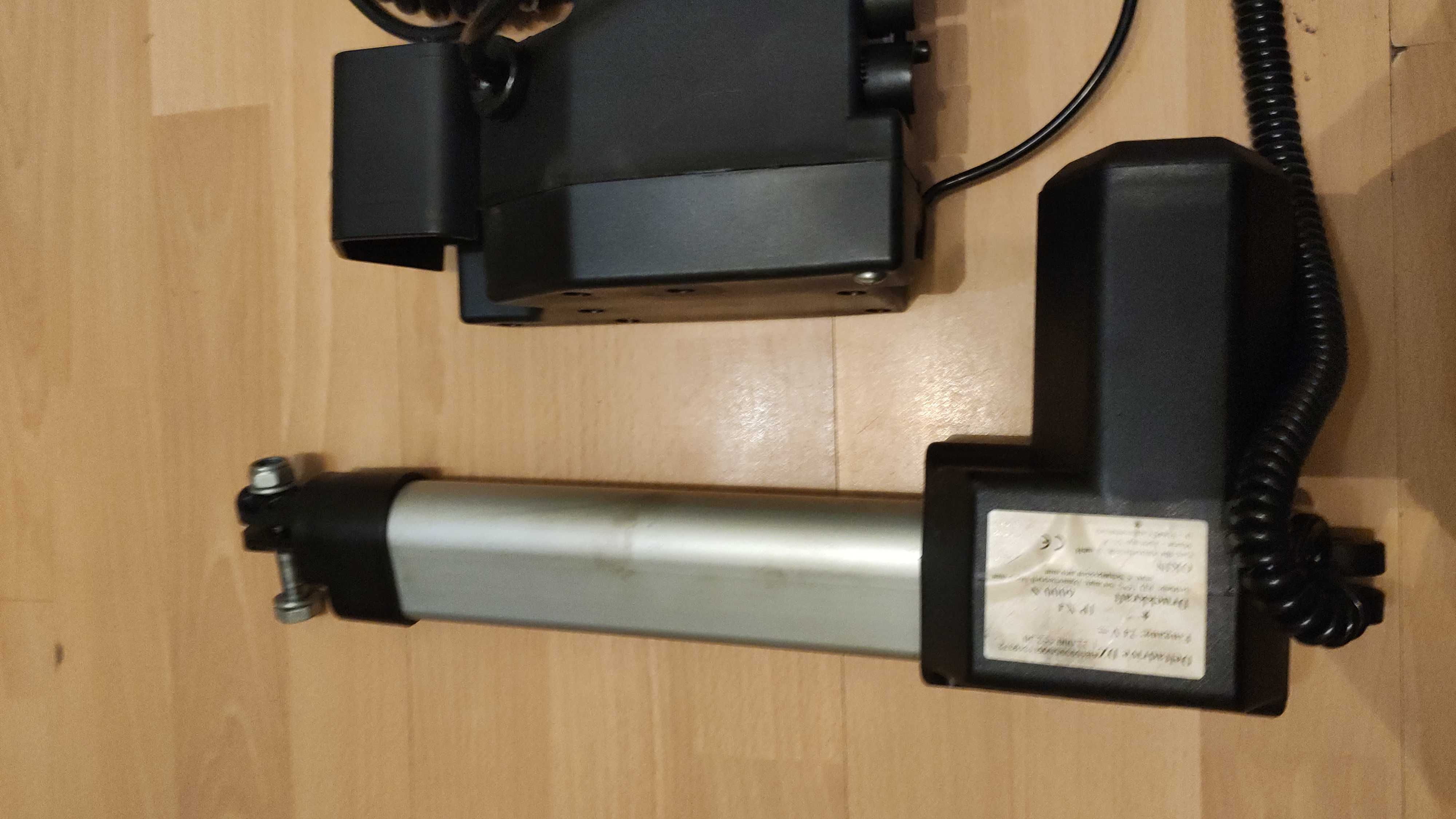 Siłownik elektryczny 6000N