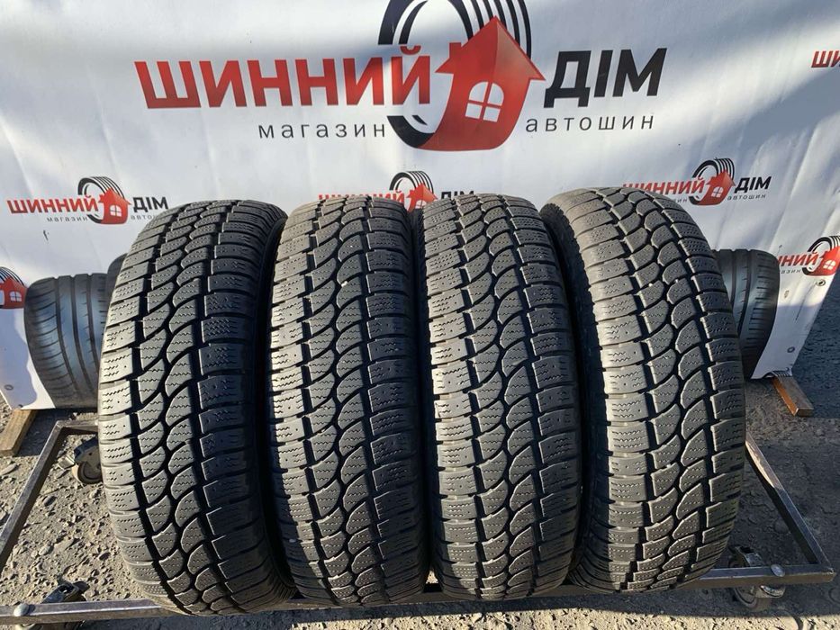 Шини 215/70 R15C пара Taurus 7-7,7мм, зима 215 70 15C