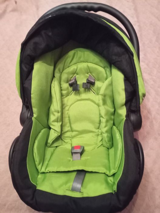 Дитяче автокрісло люлька