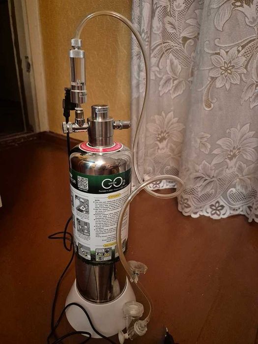 Система подачі вуглекислого газу D-601 (СО2) в акваріум.