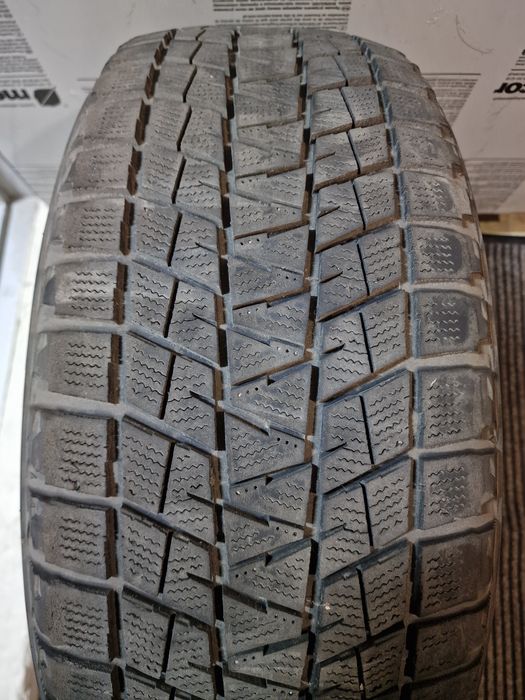 Bridgestone Blizzak R20