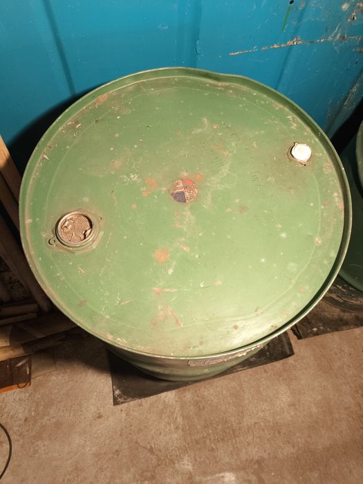 Бочка 200 л. металева