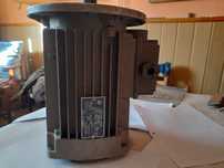 Двигун 1,1 kw 220v