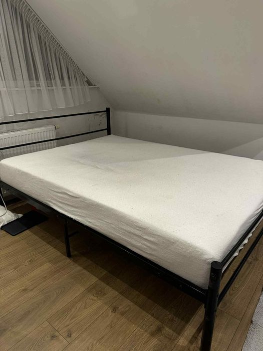 Łóżko 140x200 czarne